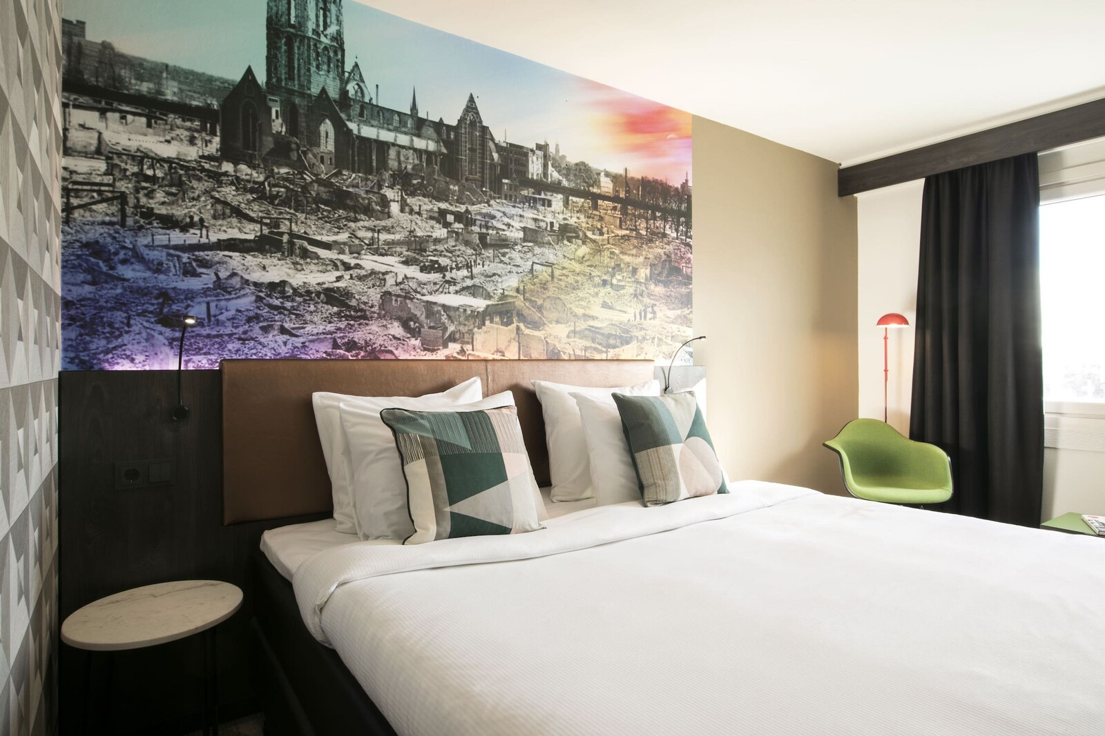 EH SAVOY HOTEL ROTTERDAM DOUBLE 2 min